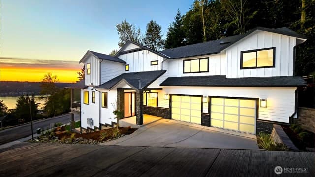 Property photo for 1642 205th Place Ne, Sammamish photo 2
