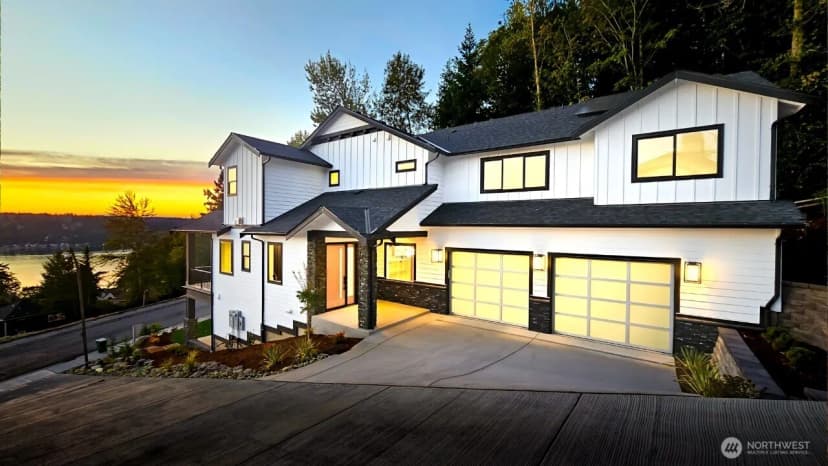 Property photo for 1642 205th Place Ne, Sammamish photo 2