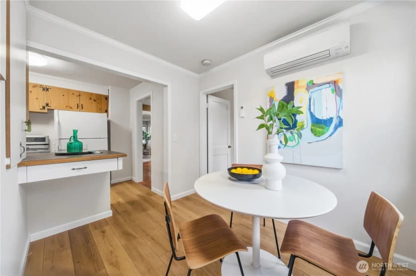 Property photo for 3043 38th Avenue Sw, Seattle photo 10