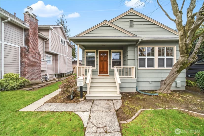 Property photo for 3043 38th Avenue Sw, Seattle