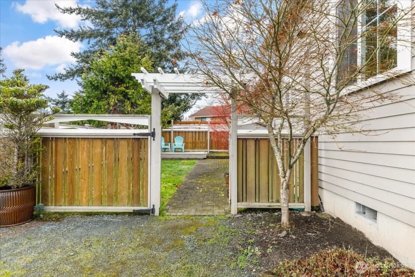 Property photo for 603 Nw Wilkes Street, Coupeville photo 32