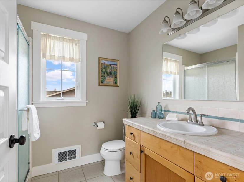 Property photo for 603 Nw Wilkes Street, Coupeville photo 23