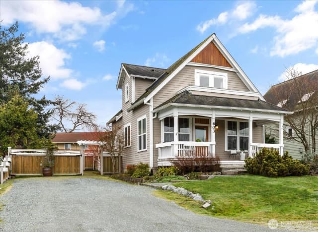 Property photo for 603 Nw Wilkes Street, Coupeville