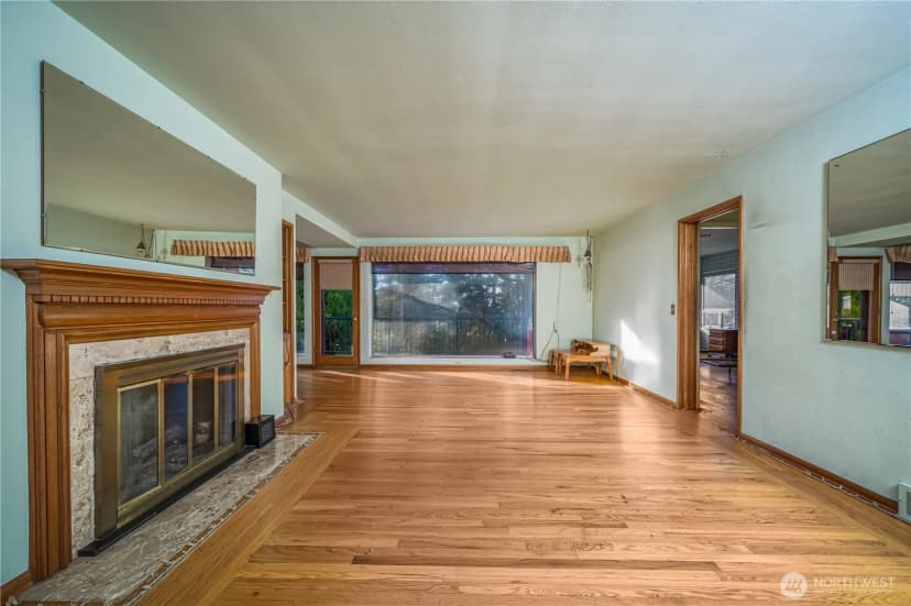 Property photo for 12009 Palatine Avenue N, Seattle photo 6