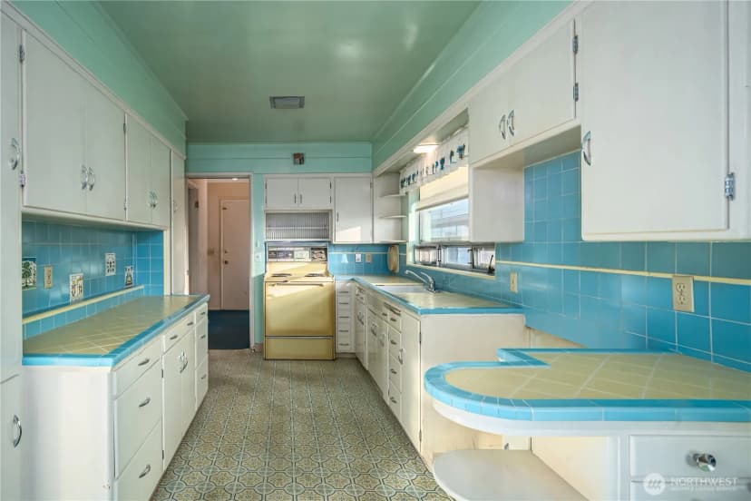 Property photo for 12009 Palatine Avenue N, Seattle photo 14