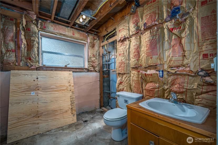 Property photo for 12009 Palatine Avenue N, Seattle photo 33
