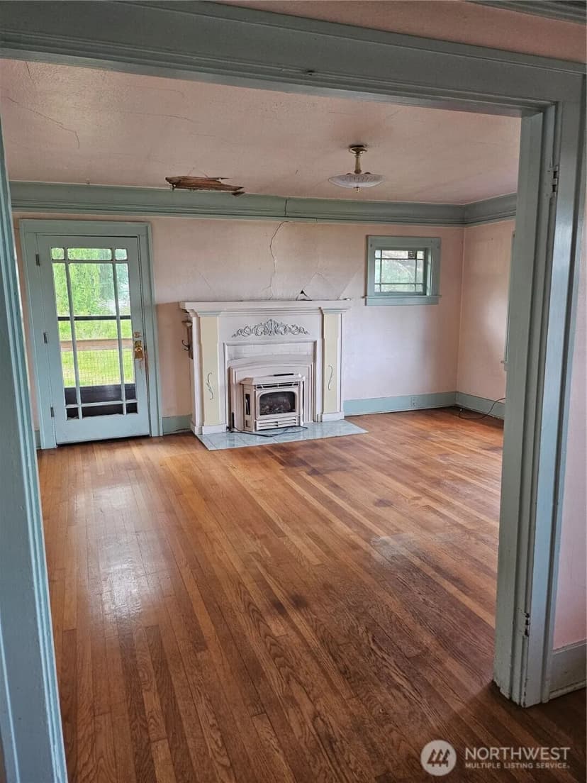 Property photo for 1130 East Bay Drive Ne, Olympia photo 17