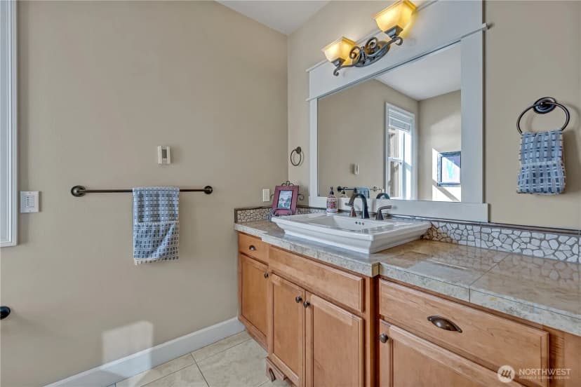 Property photo for 21256 39th Street Ct E, Lake Tapps photo 25