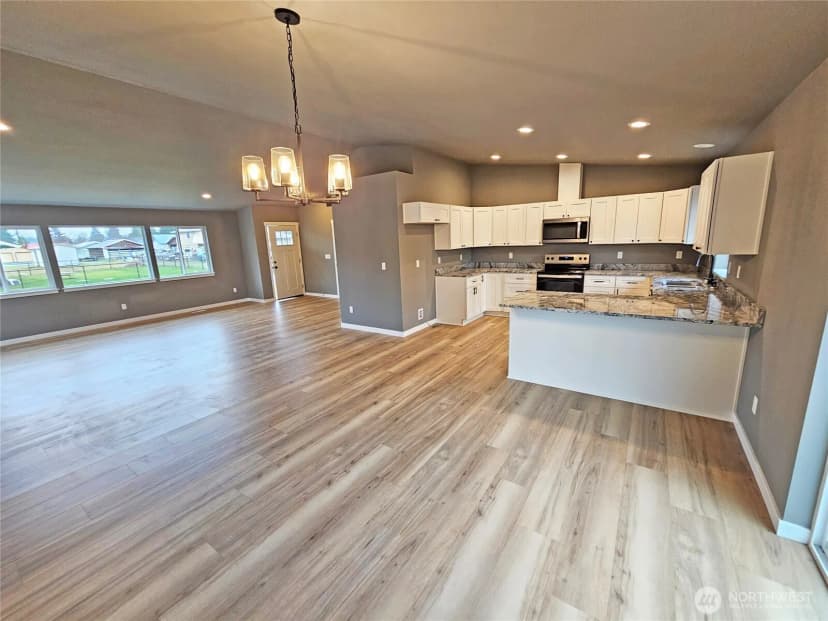 Property photo for 208 S 2nd Street, Oakville photo 12