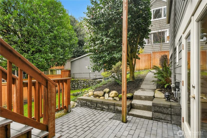 Property photo for 520 Wellington Avenue, Seattle photo 37