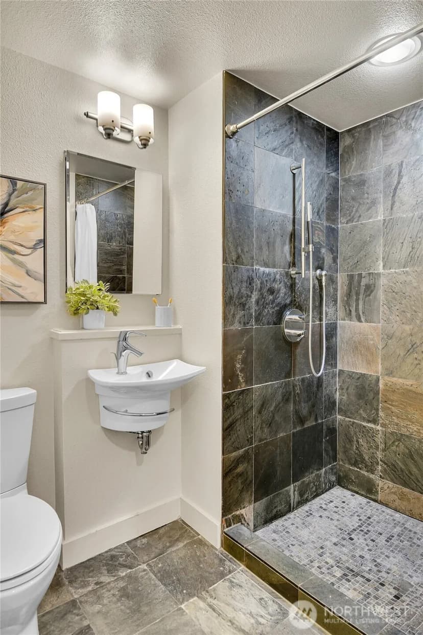 Property photo for 520 Wellington Avenue, Seattle photo 34