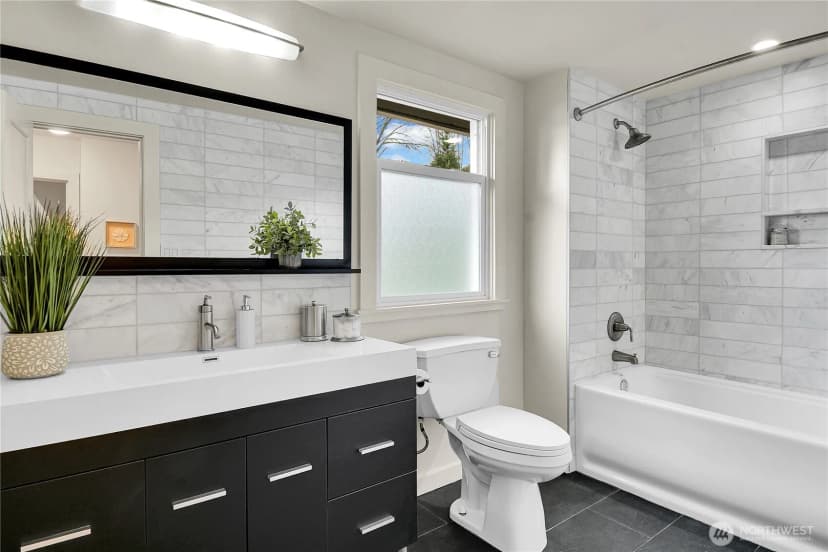 Property photo for 520 Wellington Avenue, Seattle photo 27