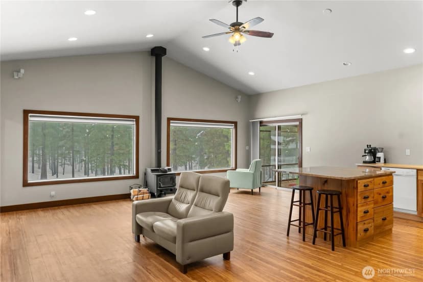 Property photo for 21 Twin Lakes Drive, Winthrop photo 11