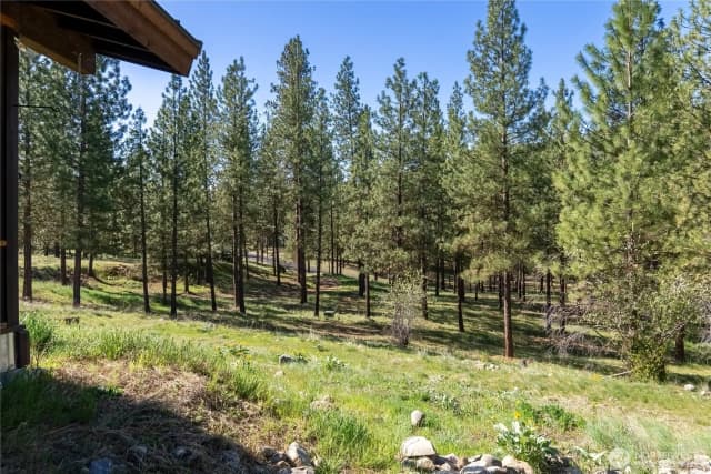 Property photo for 21 Twin Lakes Drive, Winthrop photo 4