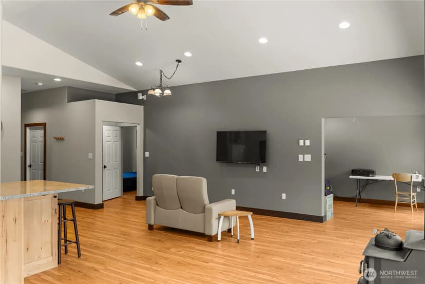 Property photo for 21 Twin Lakes Drive, Winthrop photo 17