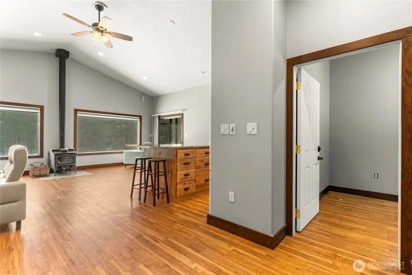 Property photo for 21 Twin Lakes Drive, Winthrop photo 19