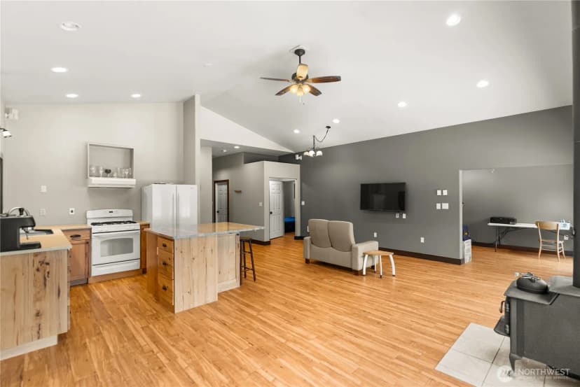 Property photo for 21 Twin Lakes Drive, Winthrop photo 15