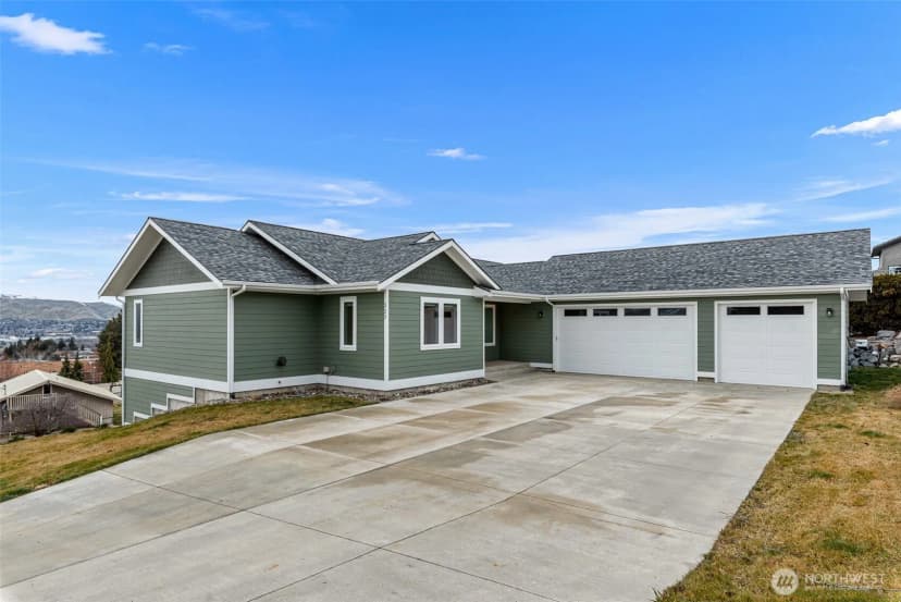 Property photo for 327 23rd Street, East Wenatchee photo 4
