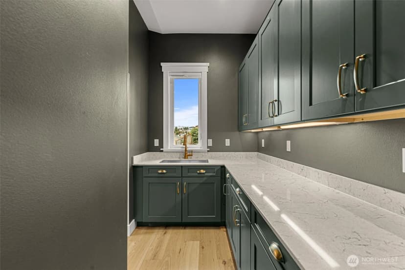 Property photo for 327 23rd Street, East Wenatchee photo 19