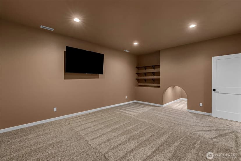 Property photo for 327 23rd Street, East Wenatchee photo 32