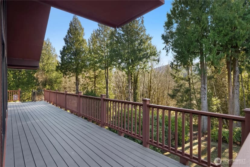Property photo for 10547 Summit Lake Road Nw, Olympia photo 17