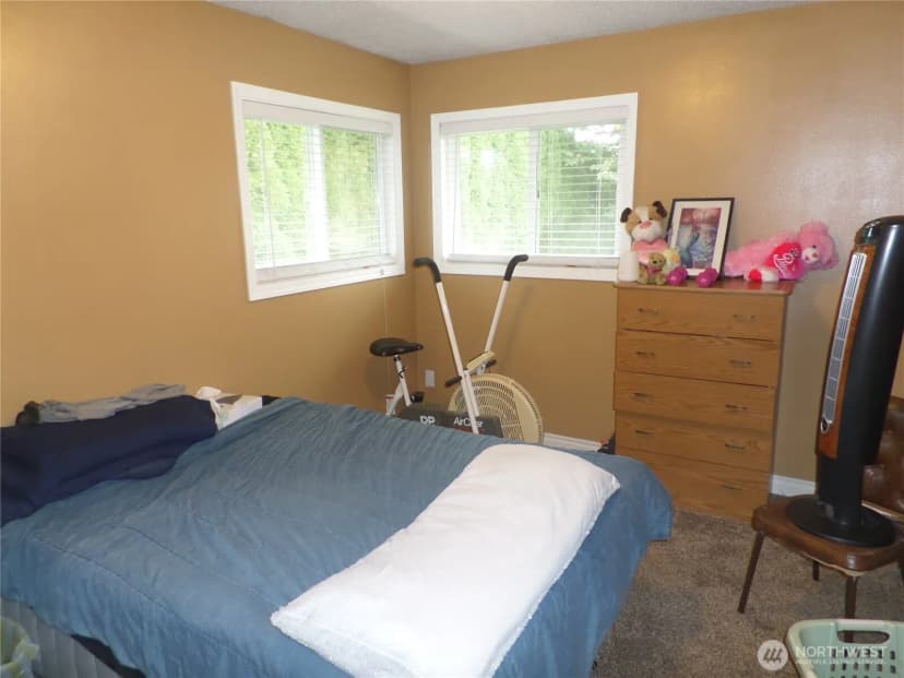 Property photo for 32 Ne Tremont Drive, College Place photo 16
