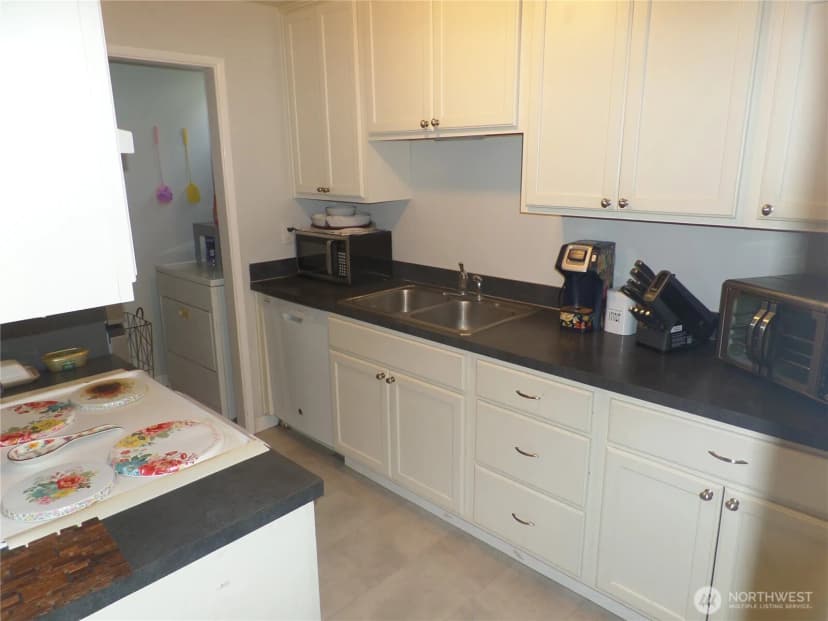 Property photo for 32 Ne Tremont Drive, College Place photo 35