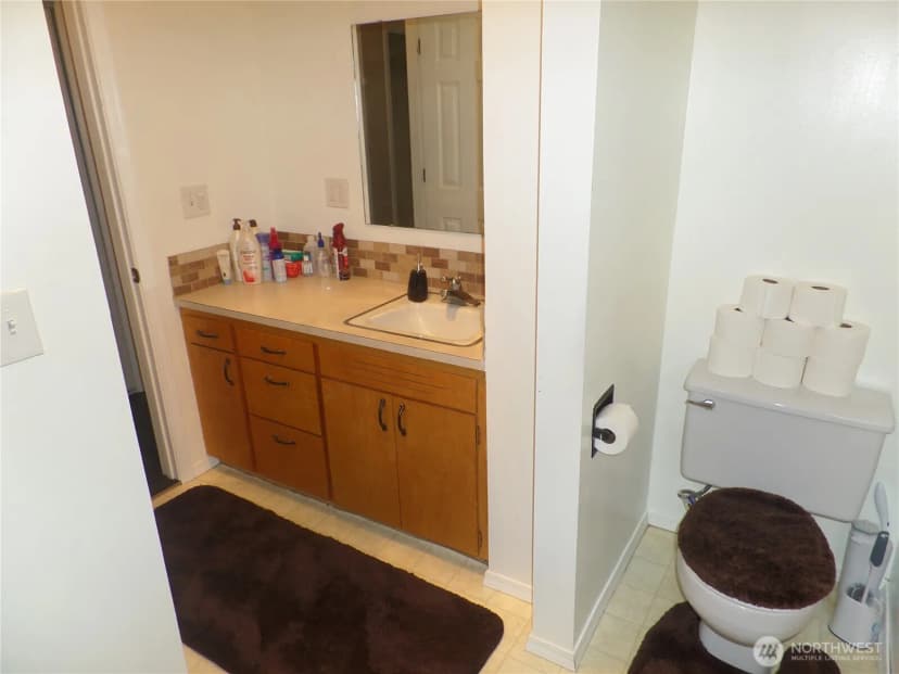 Property photo for 32 Ne Tremont Drive, College Place photo 10