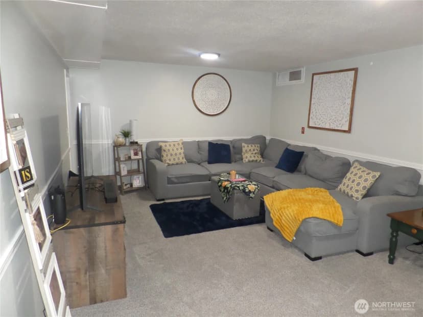 Property photo for 32 Ne Tremont Drive, College Place photo 39