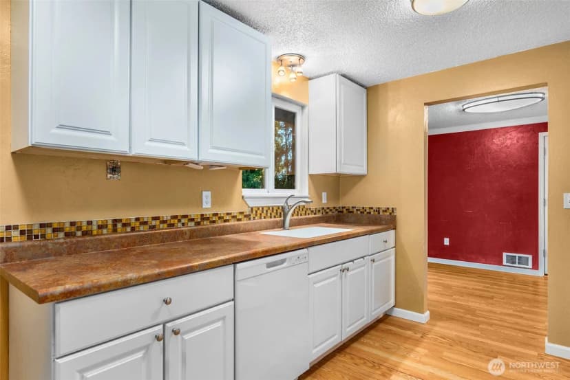 Property photo for 7812 Greenridge Street Sw, Olympia photo 8