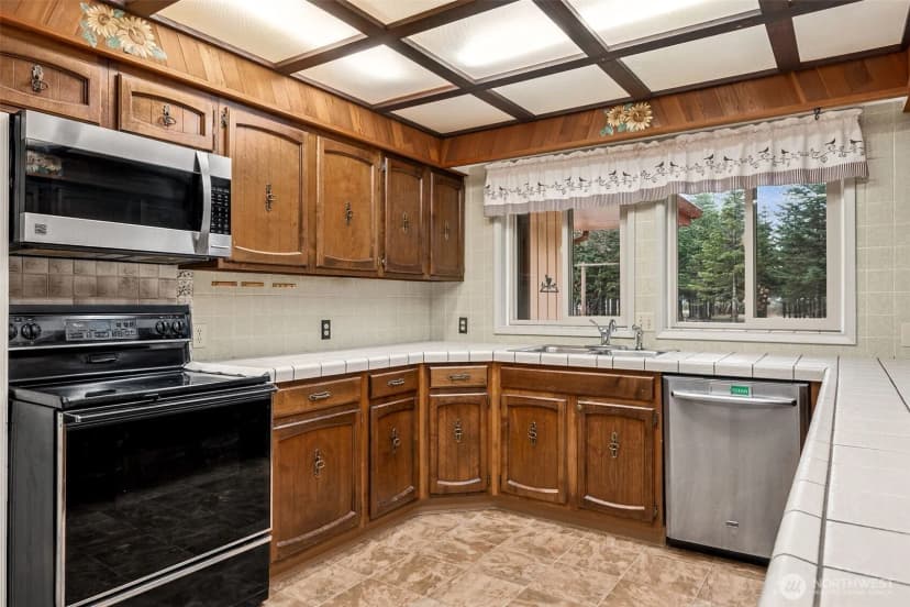 Property photo for 105 Lucke Place, Elma photo 9