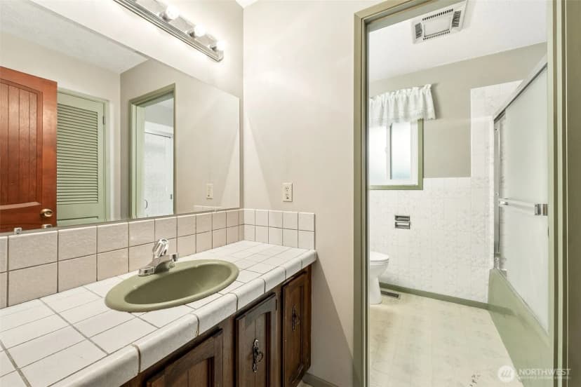 Property photo for 105 Lucke Place, Elma photo 17