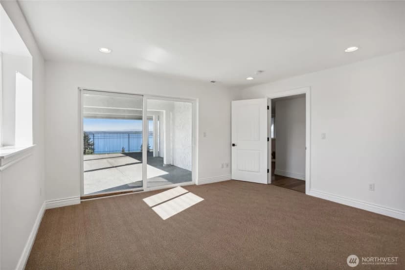 Property photo for 6106 Panorama Drive Ne, Tacoma photo 29