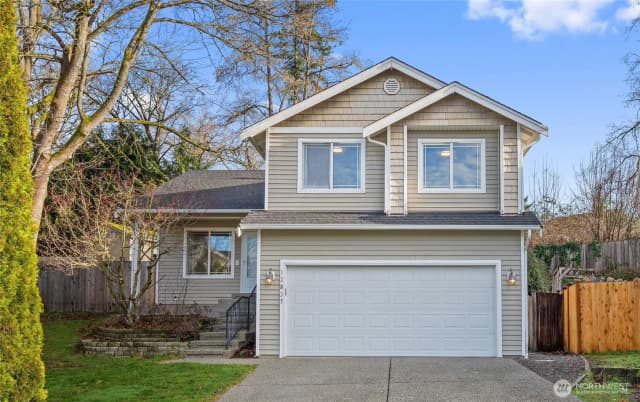 Property photo for 12827 14th Avenue W, Everett