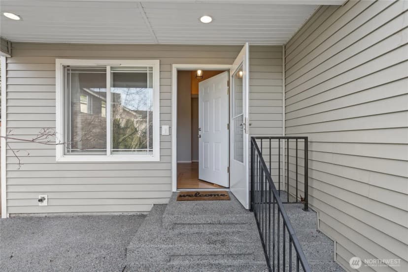 Property photo for 12827 14th Avenue W, Everett photo 35