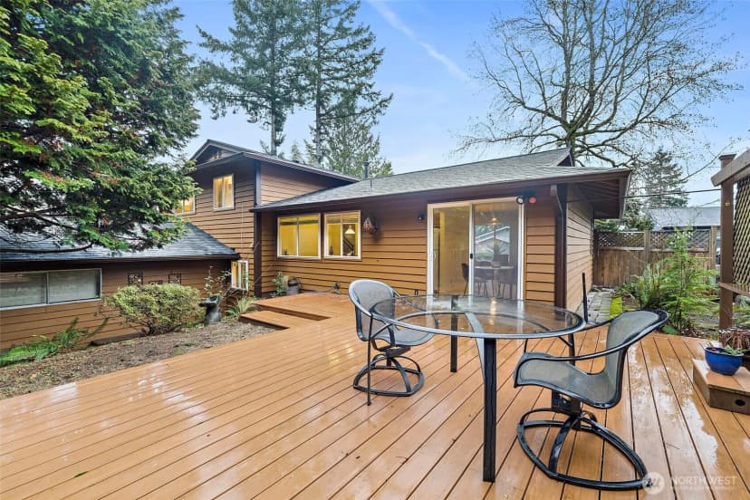 Property photo for 2009 Dayton Drive Se, Renton photo 13