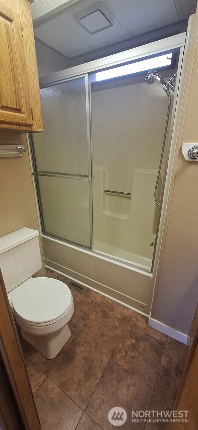 Property photo for 2400 Donovan Avenue #16, Bellingham photo 8