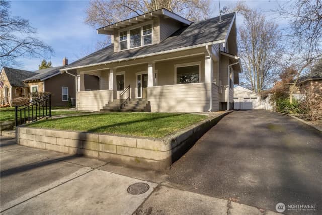 Property photo for 1037 E Alder Street, Walla Walla photo 3