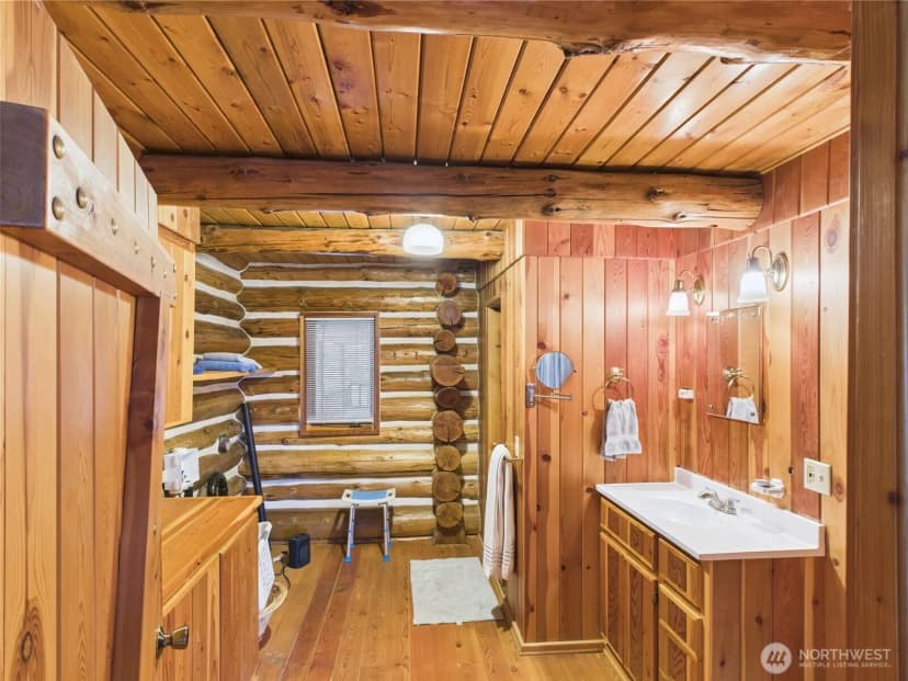 Property photo for 98 Tall Timber Lane, Republic photo 17