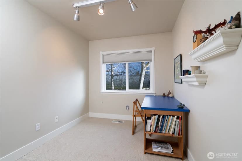 Property photo for 1418 6th Street, Anacortes photo 24