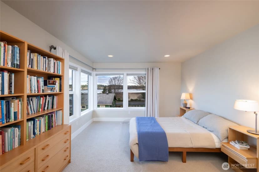 Property photo for 1418 6th Street, Anacortes photo 16