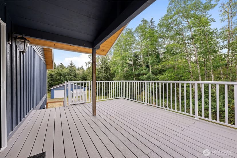 Property photo for 17107 Mill Ln, Long Beach photo 30