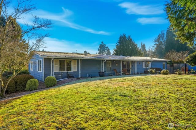 Property photo for 11813 Ne 172nd Street, Bothell photo 2