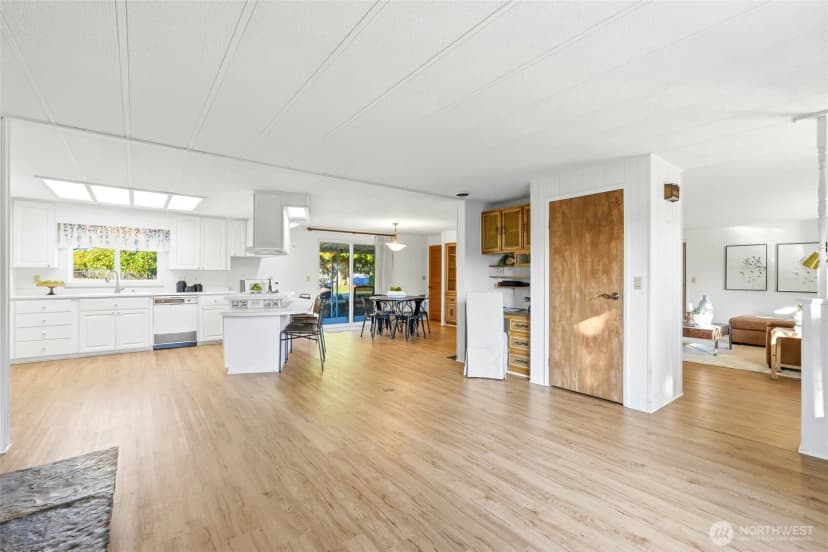 Property photo for 11813 Ne 172nd Street, Bothell photo 12