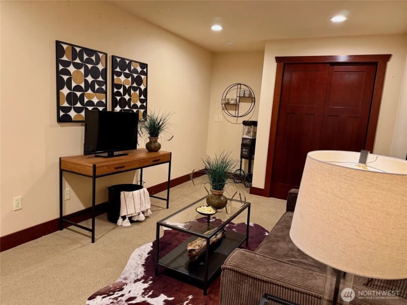 Property photo for 6916 Soundview Drive, Gig Harbor photo 28