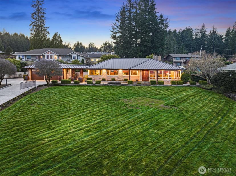 Property photo for 6916 Soundview Drive, Gig Harbor photo 3