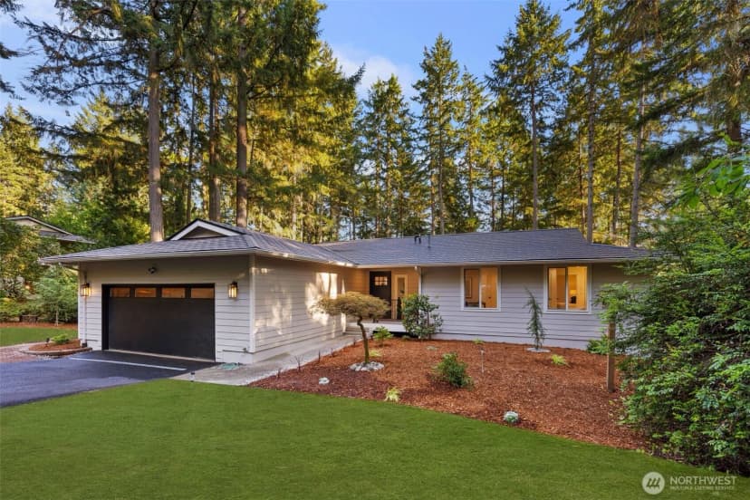 Property photo for 6118 51st Street Nw, Gig Harbor photo 2