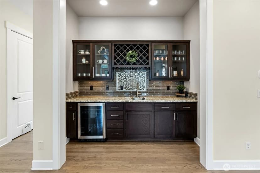 Property photo for 6105 63rd Avenue Ct Nw, Gig Harbor photo 6