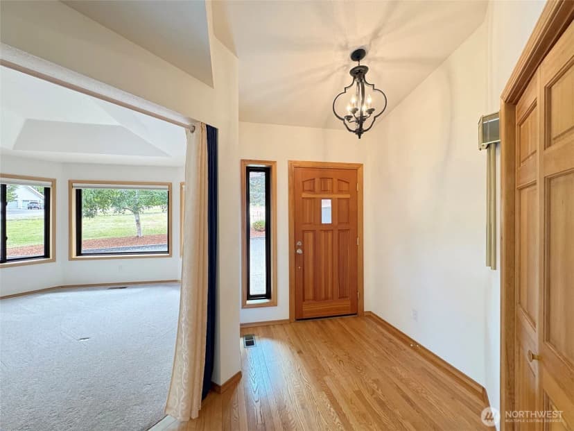 Property photo for 412 Doe Run Road, Sequim photo 5