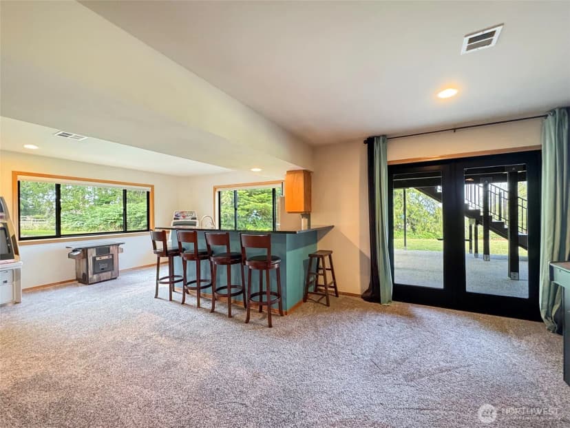 Property photo for 412 Doe Run Road, Sequim photo 30